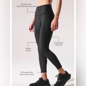 ALO airlift legging